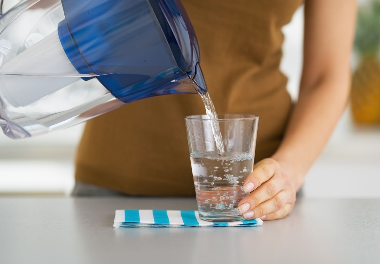 Jakie rozwiązania wyróżniamy w zakresie filtrowania wody?