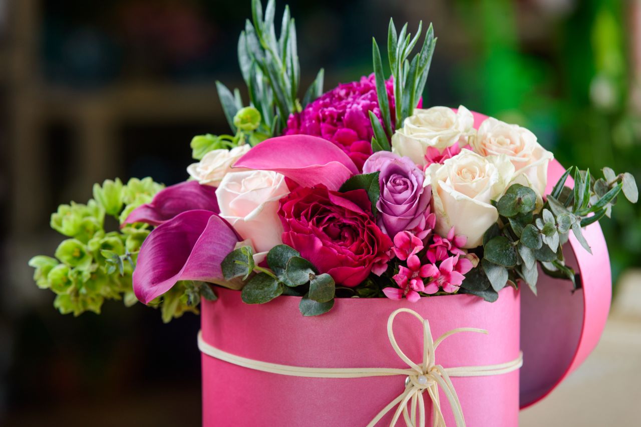 Flower box na ślub – jakie kwiaty wybrać?