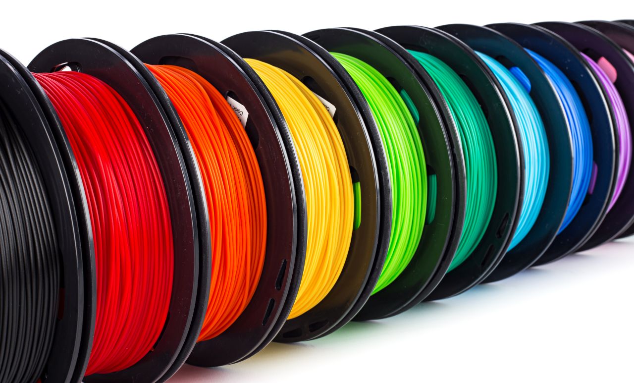 Z czego wytwarzane są filamenty do drukarek 3D?